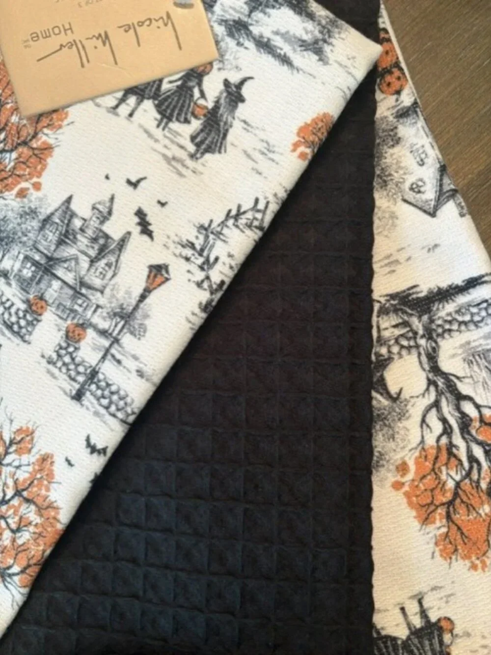 Nicole Miller Halloween Kitchen Towels Ghost Witch Haunted House 18x28